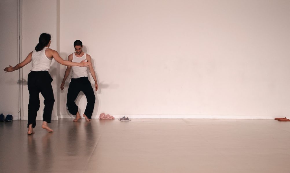 Hardly the same: a dance guide to mess up body & mind, 2019