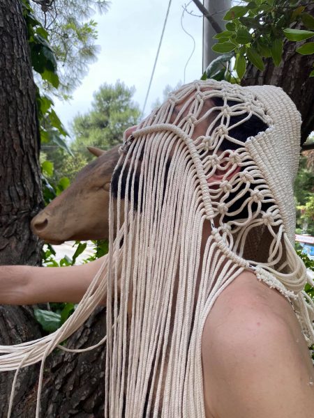 Becoming Other. Interwoven Armor for the reconstruction of Self, 2020