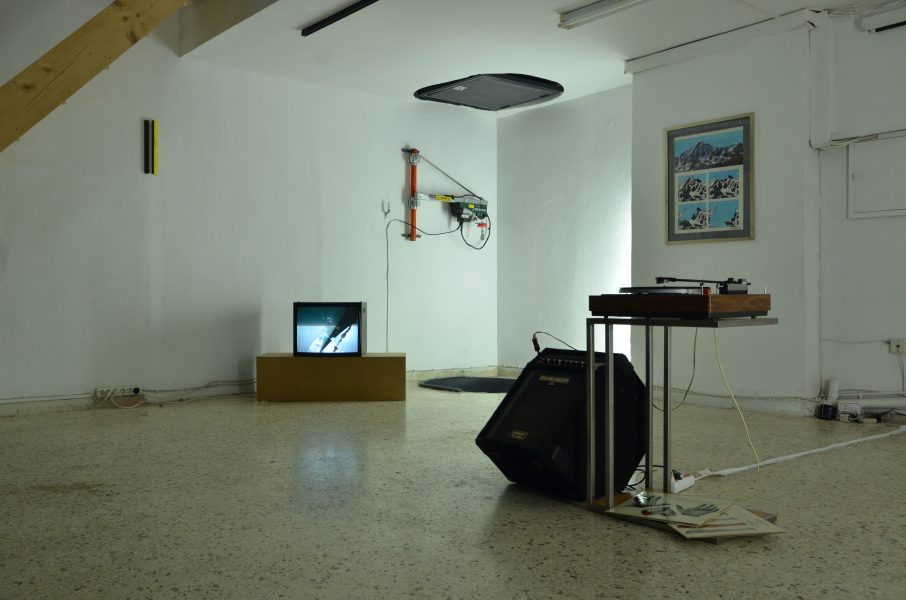 Μετά την έκρηξη ακούς ακόμα το φως, 3 137 project space, Αθήνα, 2016