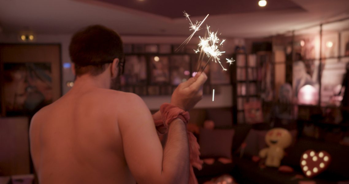 SPARKLING CANDLES, 2019