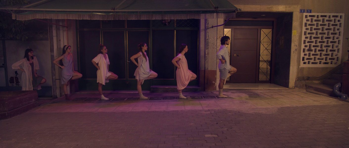 safe sLEEPING, 2020, 5'