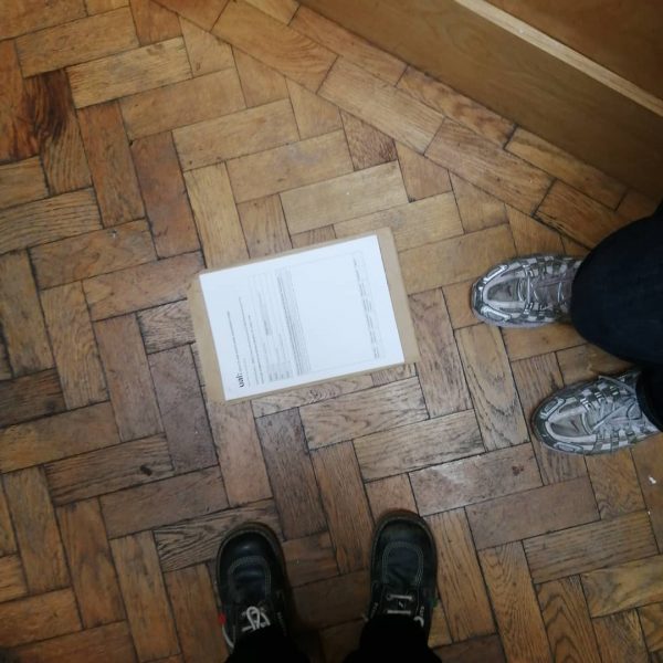 My Degree Show, 2020, μεταβλητές διαστάσεις, χαρτί A4, ηχογραφήσεις, γραμματόσημα αλληλογραφίας, προσωρινός ιστότοπος